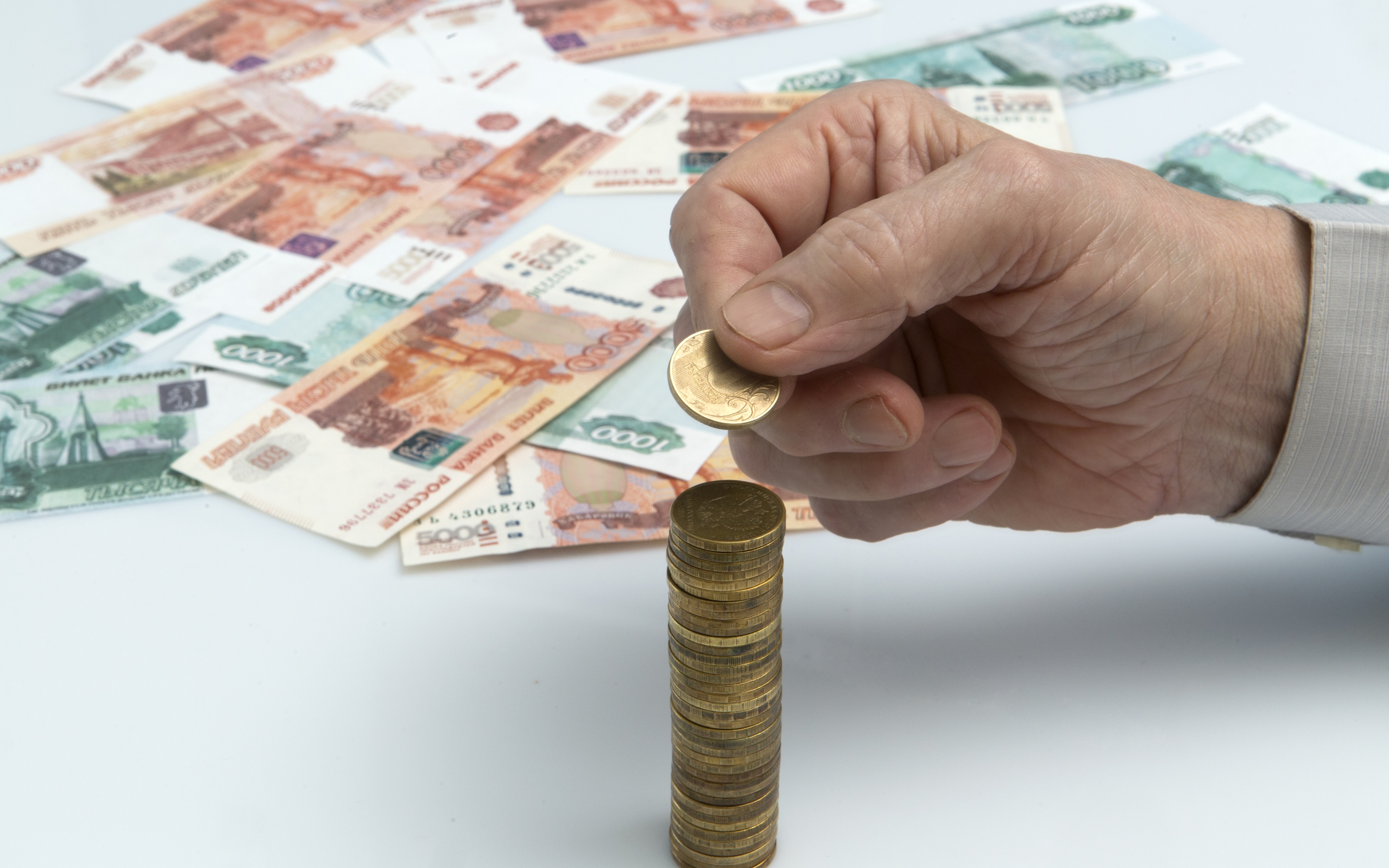 Стало известно, у кого из россиян зарплата может быть ниже МРОТ