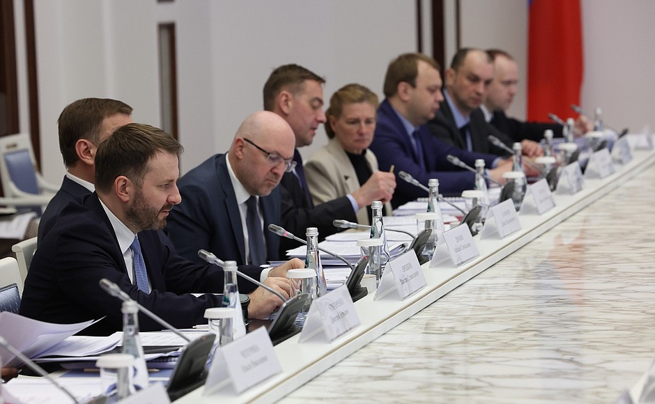 Под председательством заместителя Руководителя Администрации Президента Максима Орешкина и Заместителя Председателя Правительства – Руководителя Аппарата Правительства Дмитрия Григоренко состоялось первое заседание Комиссии по вопросам развития технологий искусственного интеллекта.