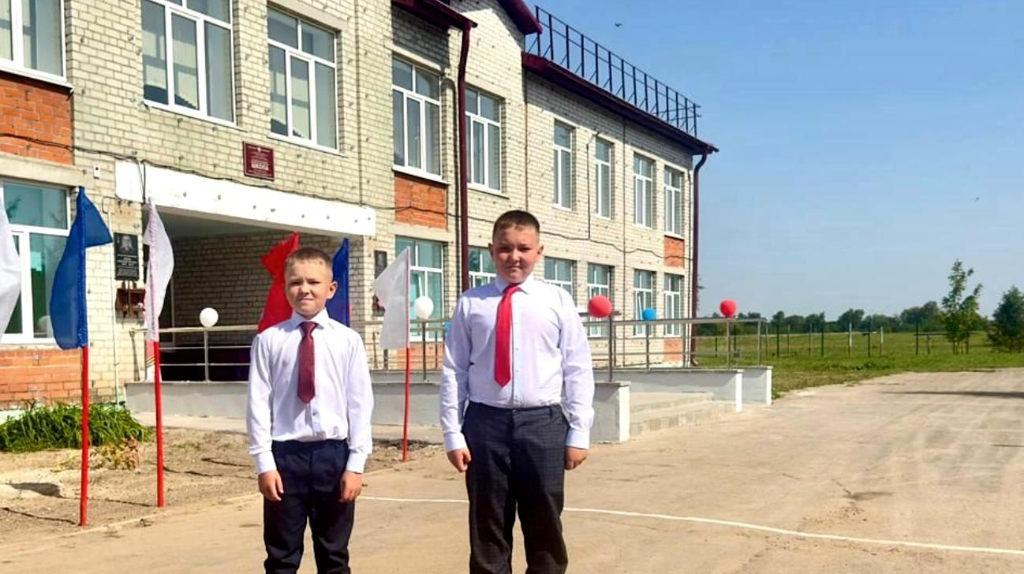 Гринёвская школа Погарского района распахнула свои двери после капремонта