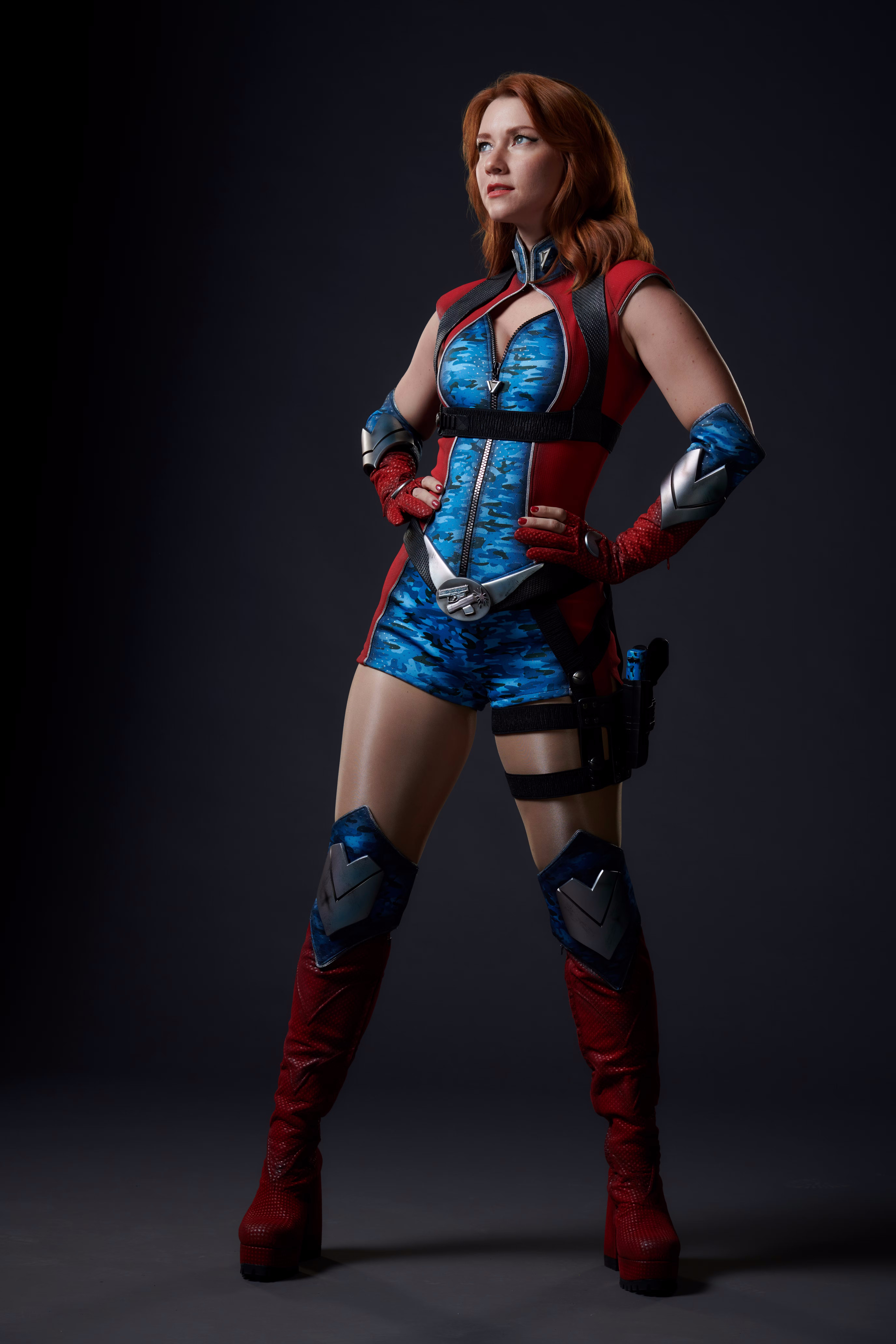 Firecracker the boys. Вэлори керри фигура. Чонхо ateez fireworks. Амазонки настоящие. Firecracker the boys.