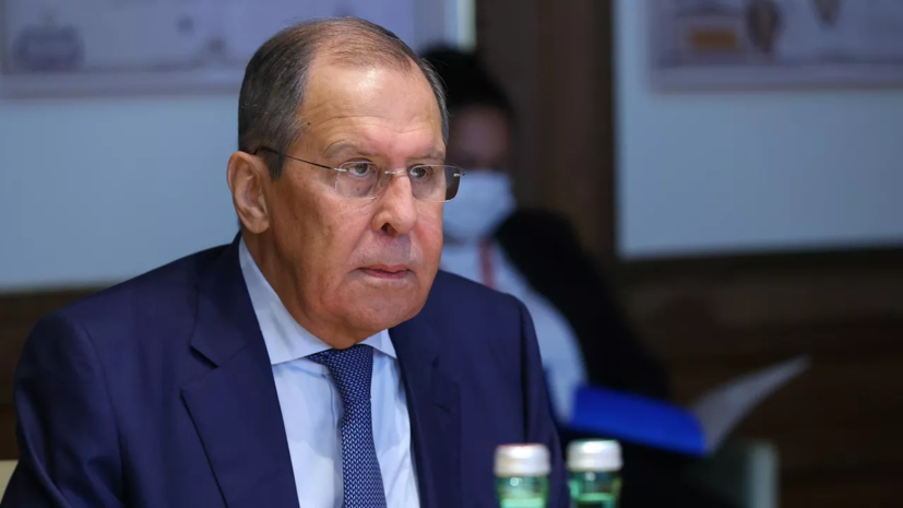 Лавров заявил о создании на Западе общеевропейской группы нападения на Россию