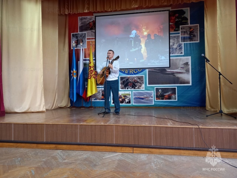 В Чебоксарах состоялся финал республиканского смотра-конкурса художественного творчества пожарных и спасателей