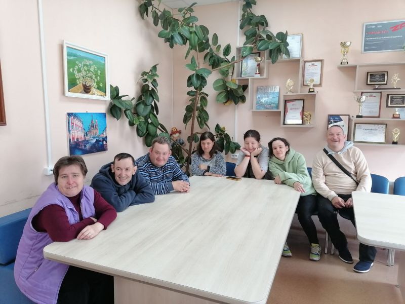 В рузской инклюзивной студии «Без границ» звучали эпиграммы Валентина Гафта