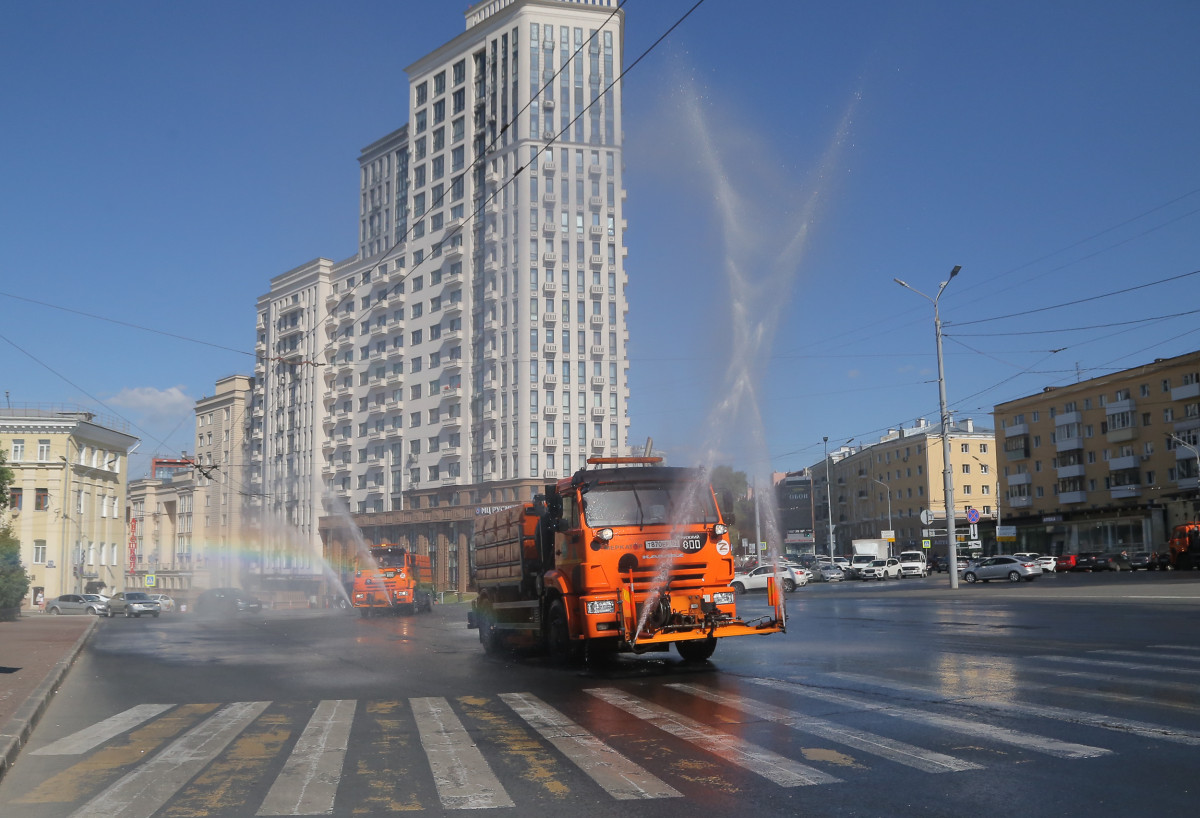 Поливальные машины для дорог