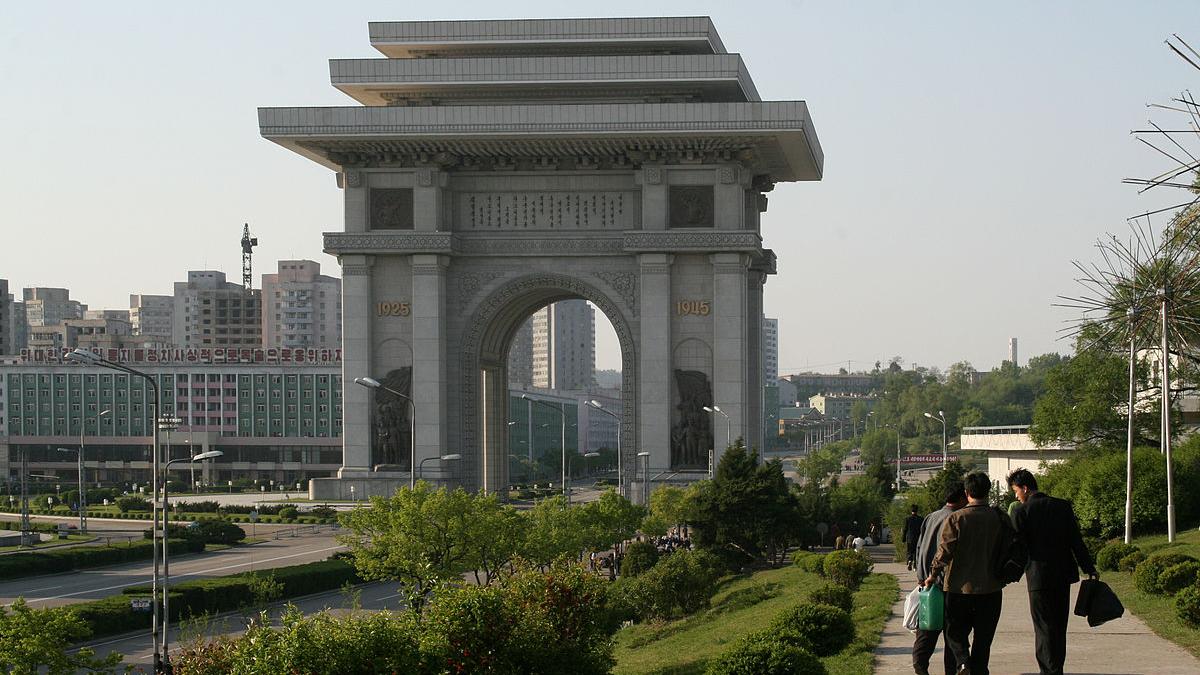 Триумфальная арка в Пхеньяне