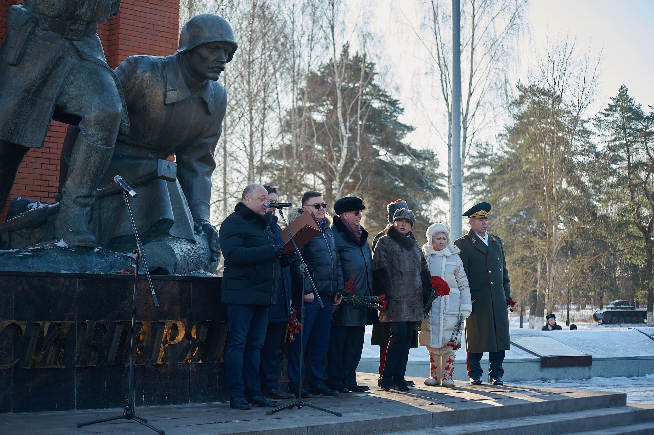 памятники воинам в москве