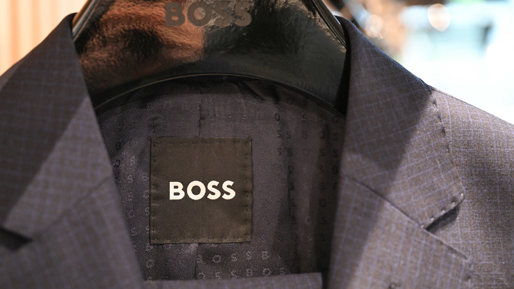 Hugo Boss возвращается в Россию