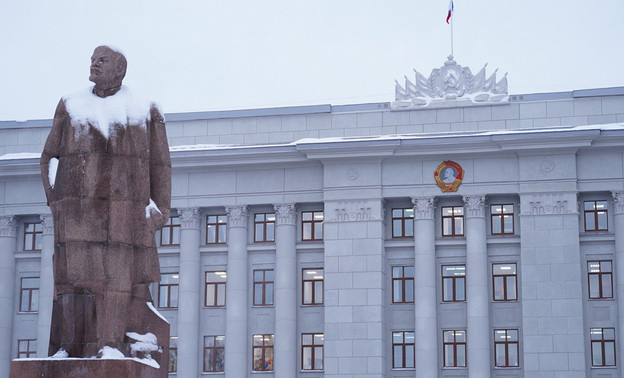 Президент России наградил кировчан