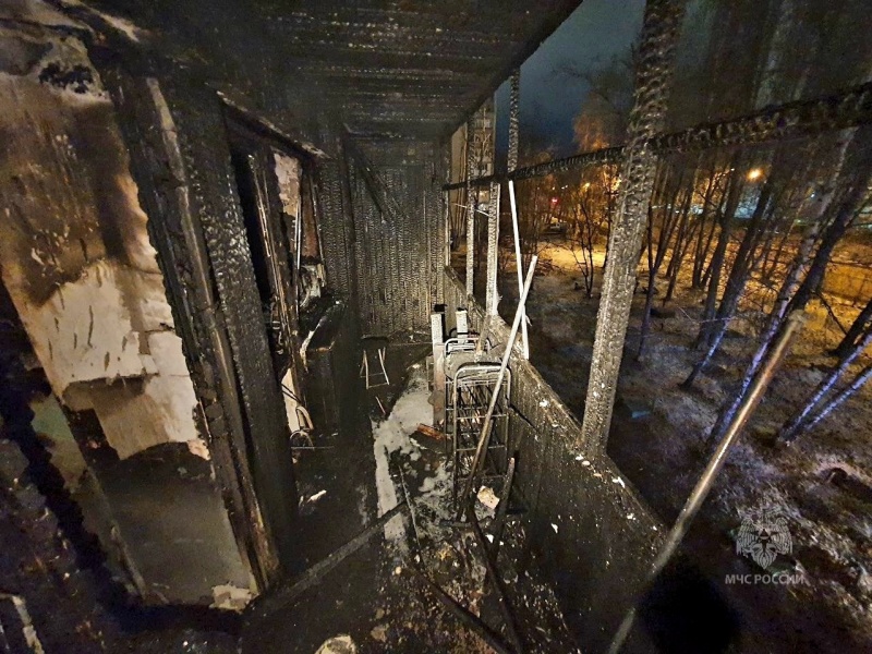 На пожаре в Тюмени спасены 14 человек