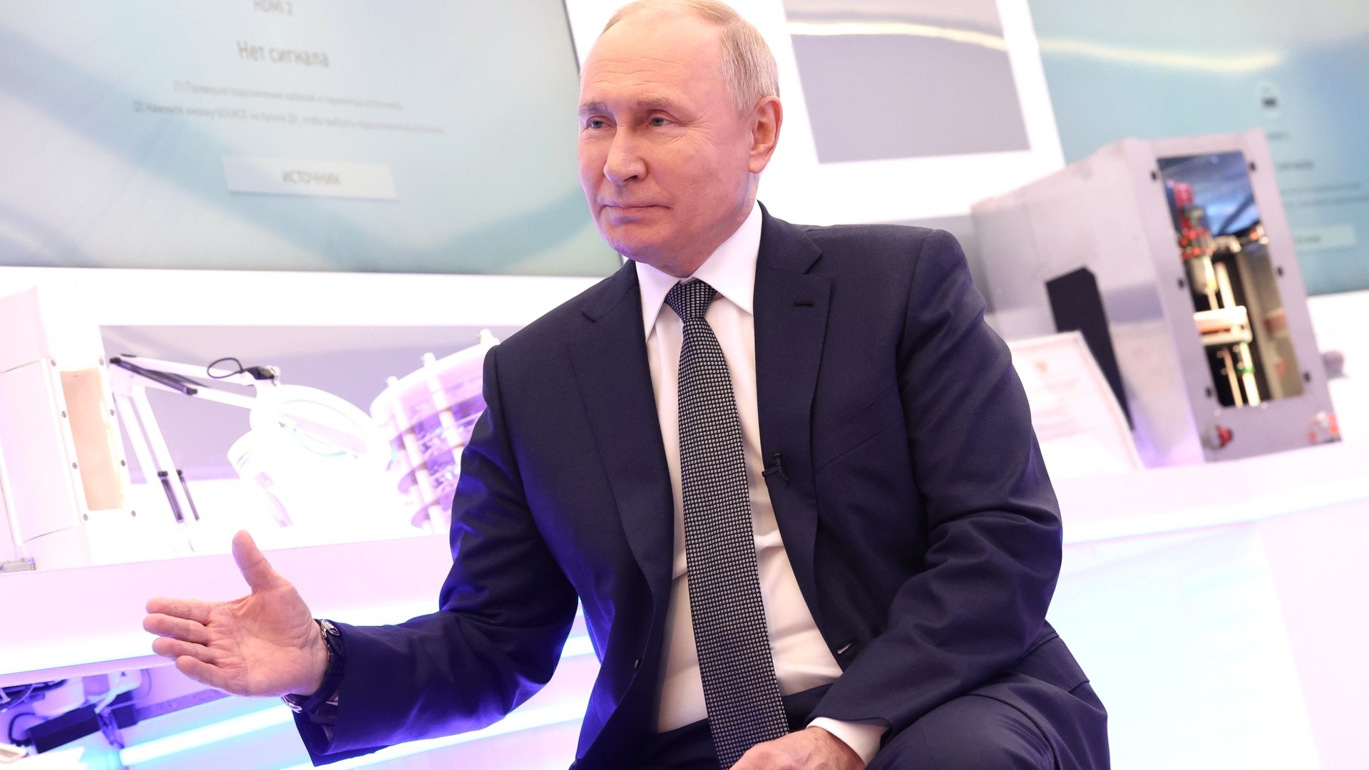 Путин о санкциях: будущее России зависит только от нас