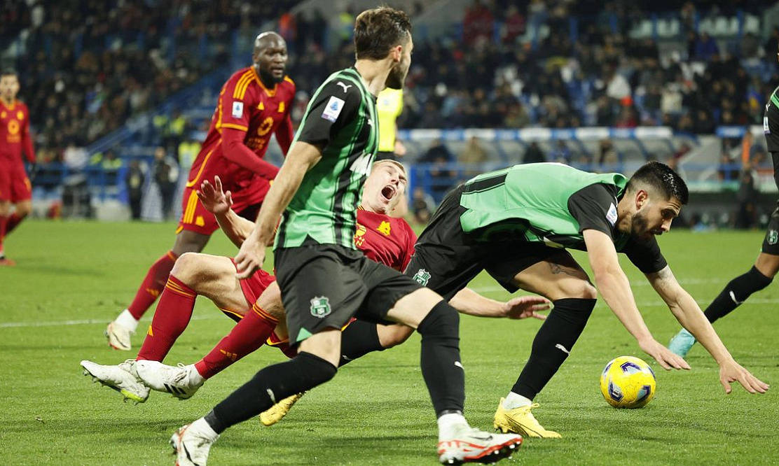 «Комо» принимает «Болонью», «Рома» против «Сассуоло», «Аталанта» сразится с «Торино»: 20-й тур чемпионата Италии на телеканале «МАТЧ!»