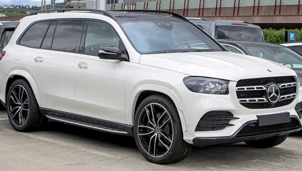 Mercedes-Benz обновит внедорожник GLS в 2027 году