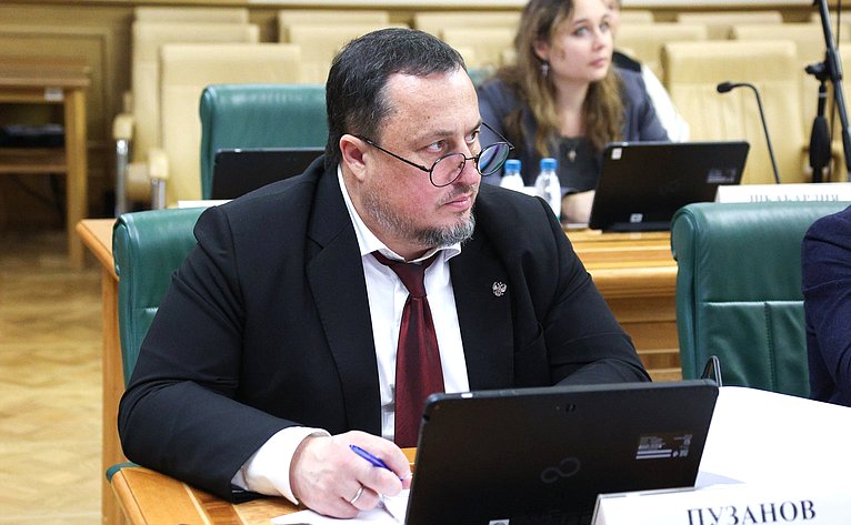 Заседание организационного комитета IV Международного форума «Содружество моды»