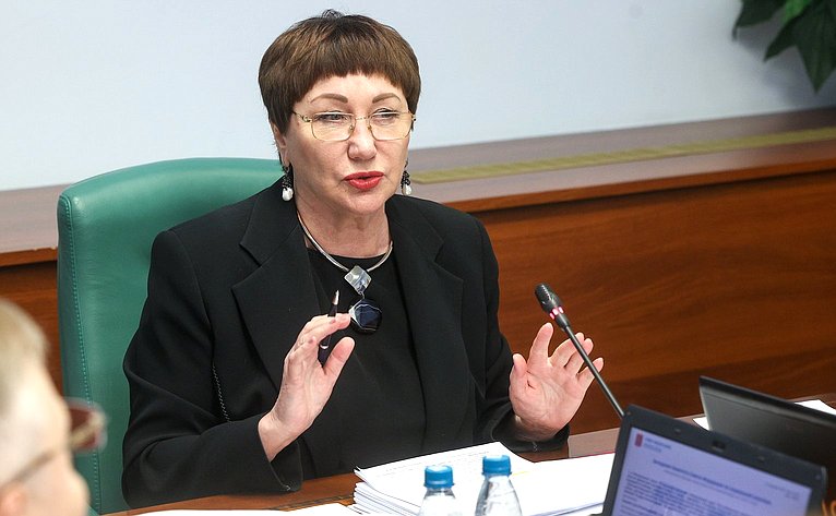 Елена Перминова