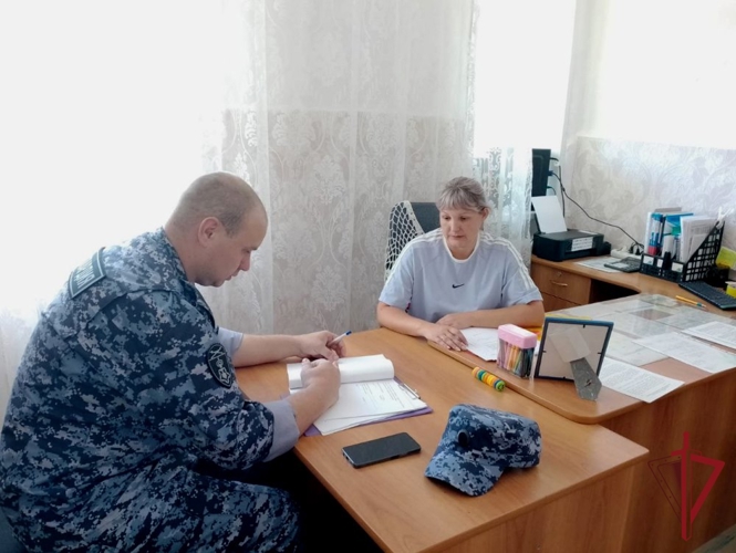 В Арсеньеве сотрудники вневедомственной охраны завершили проверку образовательных учреждений