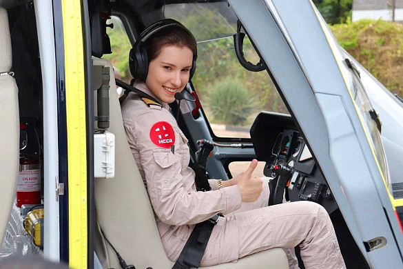 Алиса Куквинова, единственная девушка-пилот санитарной авиации, стала мамой