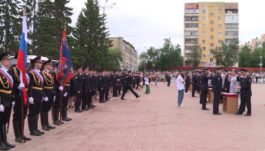 В Екатеринбурге прошел выпускной студентов Уральского юридического института МВД России