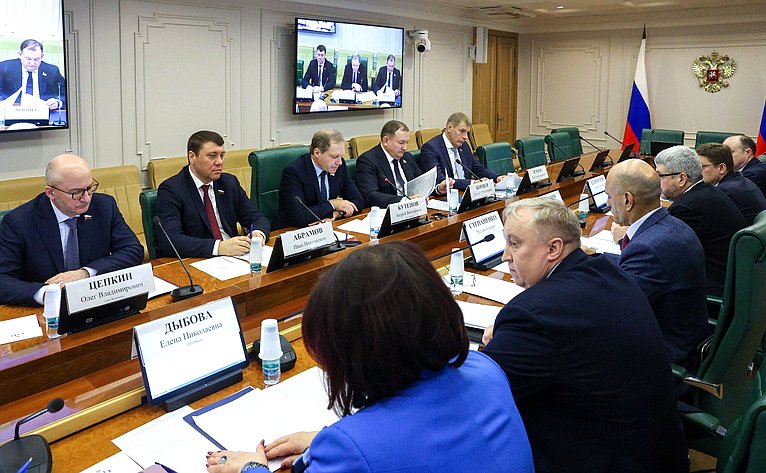 Совещание Комитета СФ по экономической политике «Вопросы производственной деятельности учреждений уголовно-исполнительной системы»