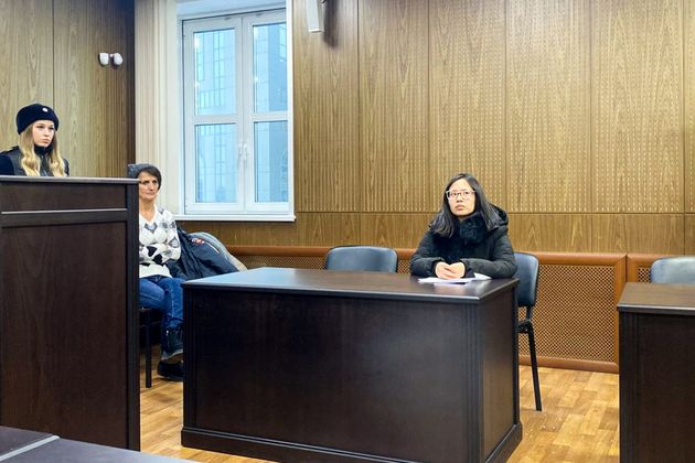 Суд арестовал на 13 суток гражданку США, выгуливавшую телёнка в Москве