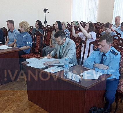  В Шуе решается судьба главы города Натальи Корягиной 