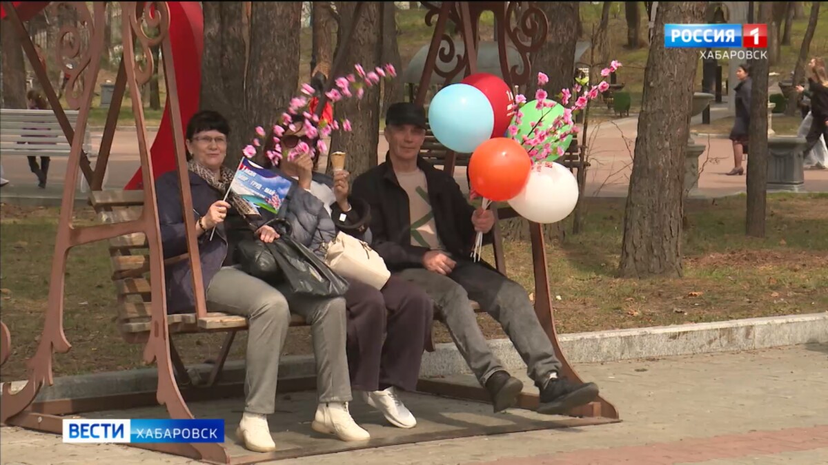 «Очень красивый праздник»: Первомай в Хабаровском крае отметили по-семейному
