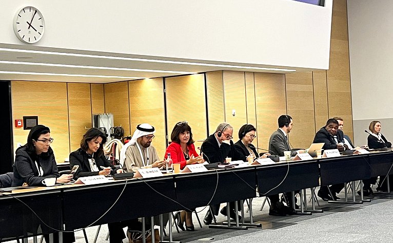 Сенаторы в составе делегации Федерального Собрания РФ участвуют в 151-й Ассамблее Межпарламентского союза в Женеве