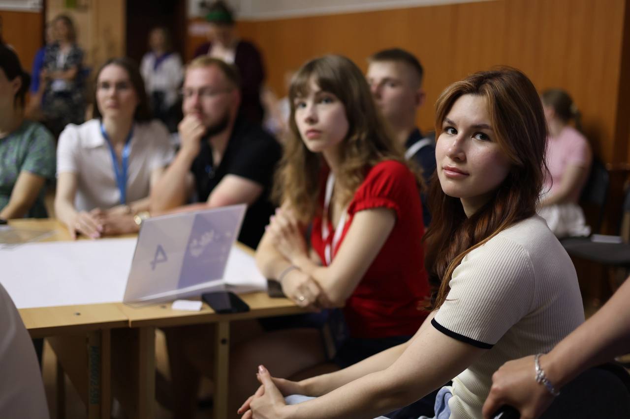 Молодой преподаватель и аспирант ЮГУ приняла участие во Всероссийском форуме молодых студенческих семей