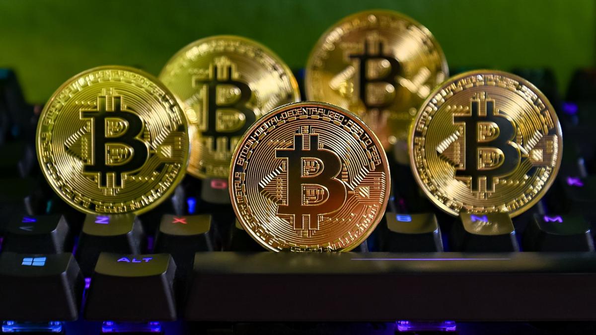 Биткоин