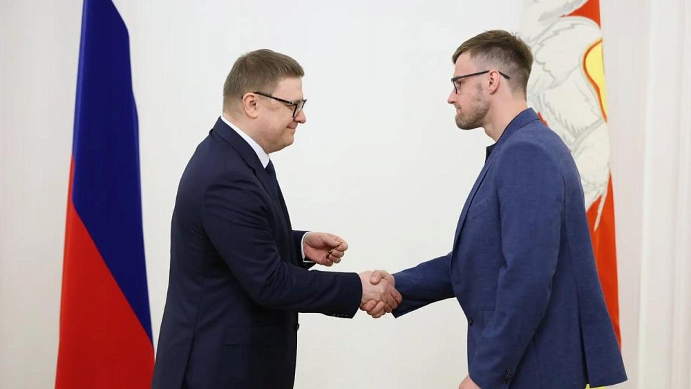 Алексей Текслер вручил государственные и региональные награды 47 южноуральцам