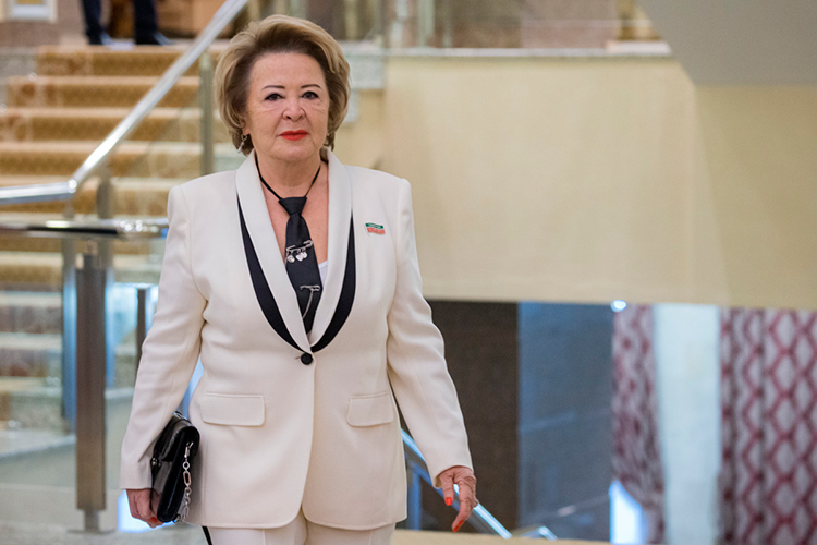 Подконтрольное владелице сети «Бахетле» Муслиме Латыповой ООО «АБК-Пэймент» заключило за три прошедших месяца 265 контрактов на сумму 340 млн рублей