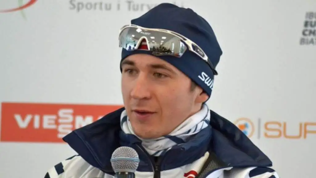 Латвийский биатлонист Андрей Расторгуев завоевал серебро на чемпионате мира