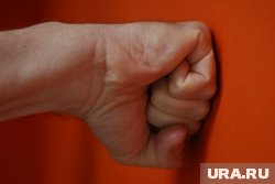 Срочник ударил сослуживца по лицу