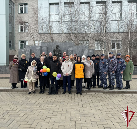 Мирнинские росгвардейцы провели ряд мероприятий в память об участниках Великой отечественной войны 