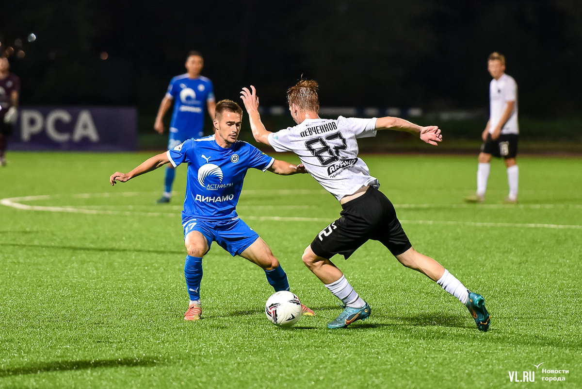 Матч динамо 25 мая. Динамо цска 2022. 24 11 2015 арсенал динамо загреб. Ахмат динамо 23 ноября. Матч динамо 25 мая.