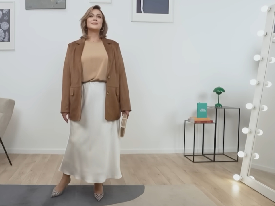 Анжела Кузнецова после преображения. Кадр из шоу «Метод Рогова», ТК «Домашний», 2025 г. 