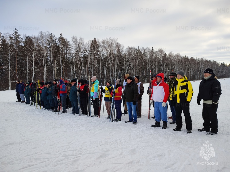 На западе Оренбуржья прошли соревнования по лыжным гонкам