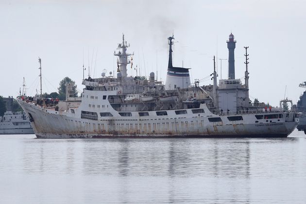 Океанографическое исследовательское судно Балтийского флота РФ «Адмирал Владимирский»