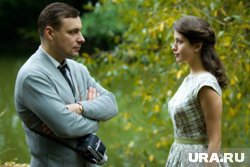 Анна Чиповская с Евгением Цыгановым на съемках сериала «Оттепель» 