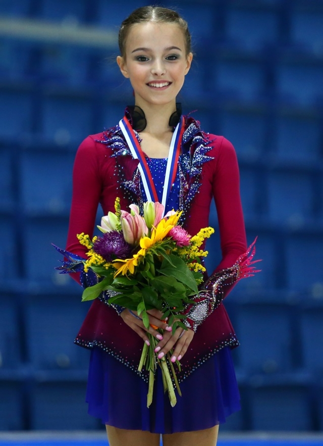 Фигуристка Анна Щербакова стала олимпийской чемпионкой в одиночном катании