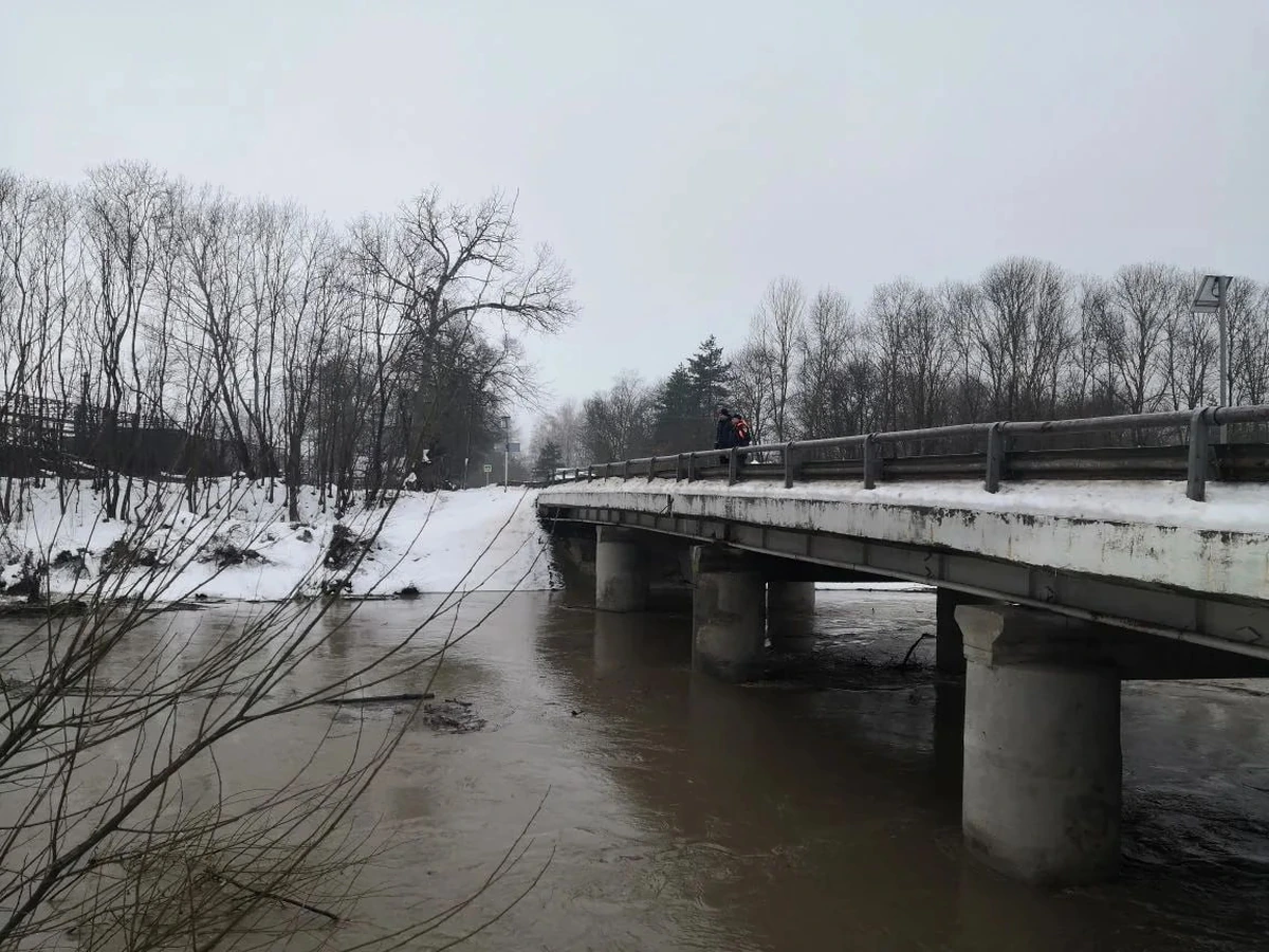 Уровень воды стабилизировался в реках Крымского района