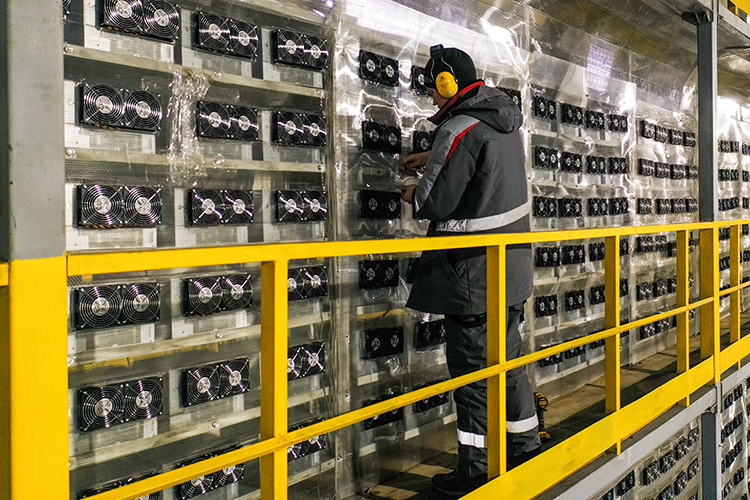 Превращение неэффективных ТЭЦ в площадки для ЦОДов и майнинга — новый формат развития бизнеса в России