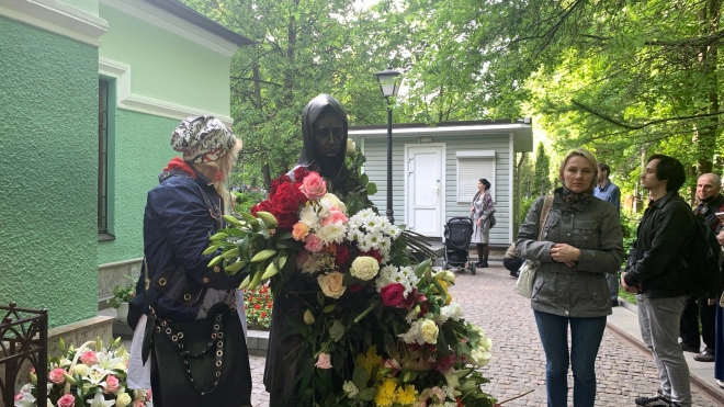 Часовня Ксении Петербургской на Смоленском