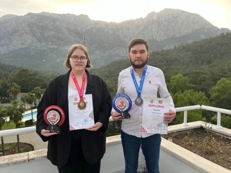 Наша первокурсница Людмила Смирнова стала чемпионом мира по шашкам