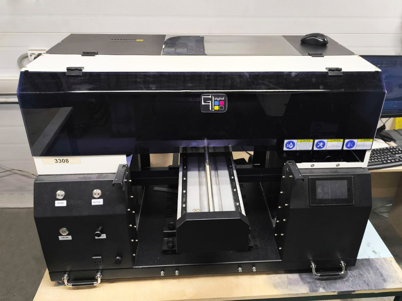 УФ-принтер G!Digital UF-600X Plus инсталлирован в компании «Пони»