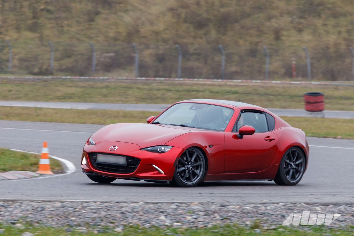 Они запомнились: топ автомобилей года от Вадима Зенькевича