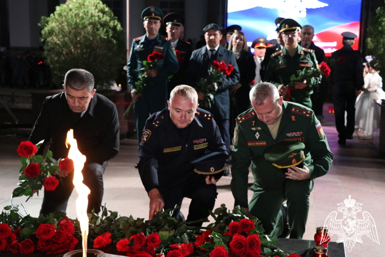 Руководитель дагестанского управления Росгвардии принял участие в памятном мероприятии