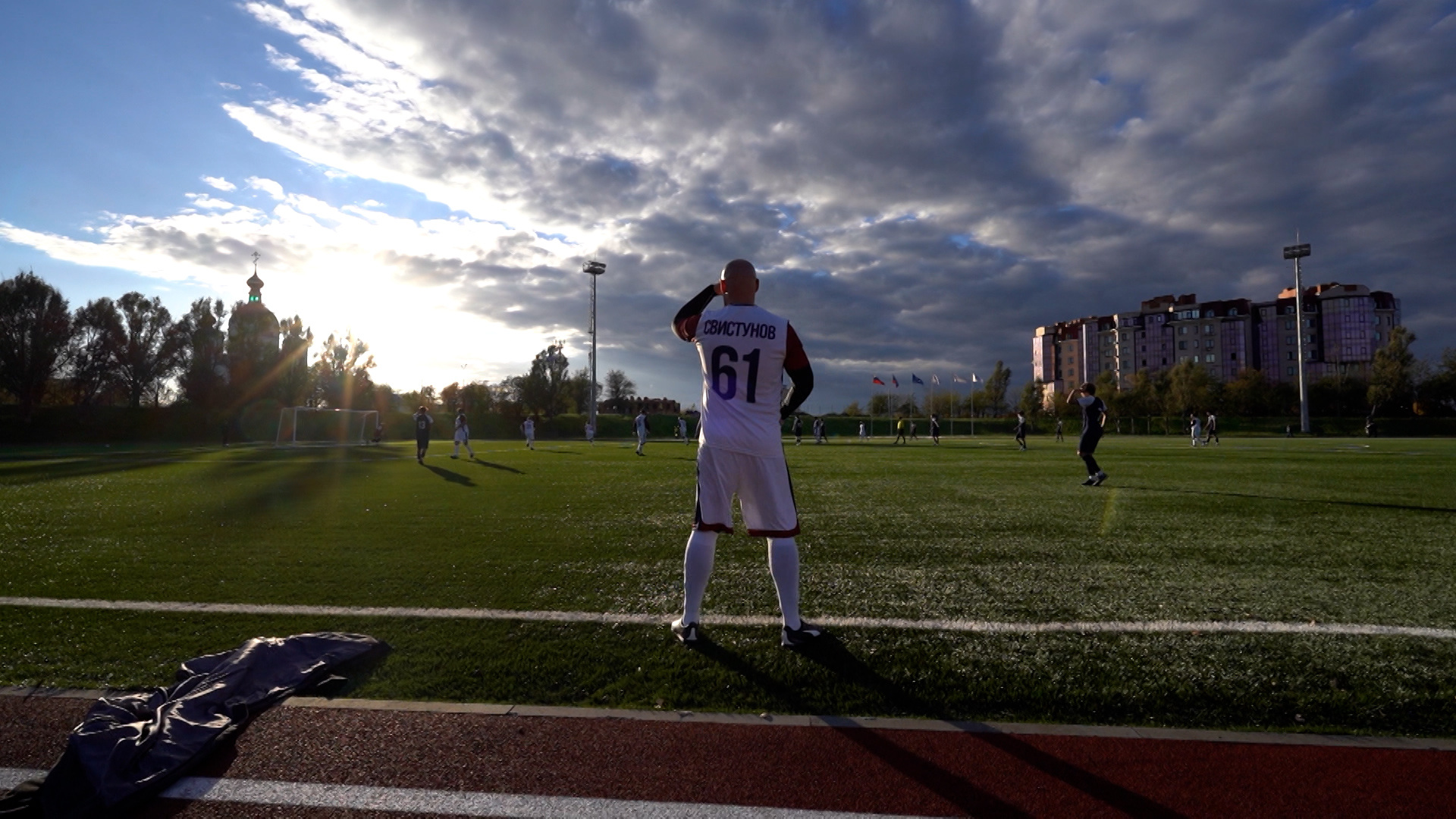 Замглавы Минобрнауки считает, что открытый в Луганске стадион будет востребован