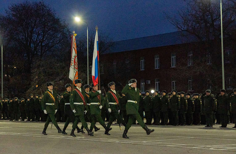 В Пензе представители Росгвардии приняли участие в праздновании Дня ракетных войск и артиллерии