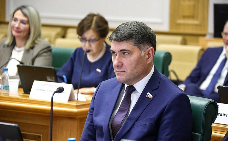 Владимир Пушкарев