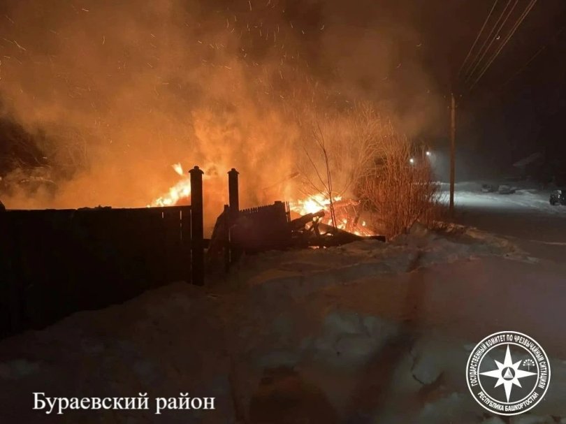 В Башкирии при пожарах погибли два человека